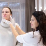 Best Aesthetic Clinic in Bahria – Dr. Saiqa performing PRP face treatment in Islamabad