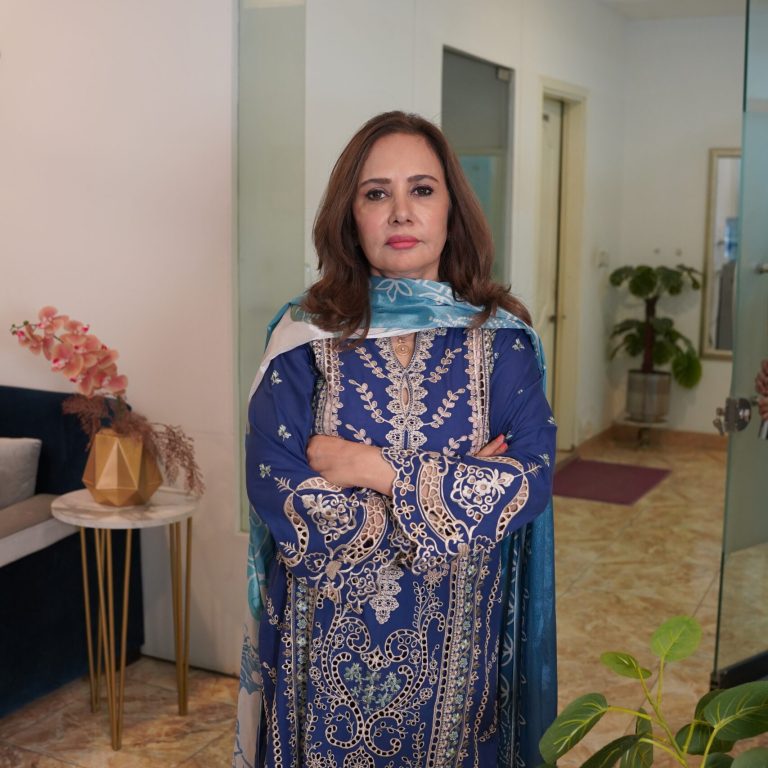 Best chemical peel clinic in Rawalpindi – treatment at Dr. Saiqa Aesthetics